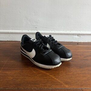 Nike Cortez